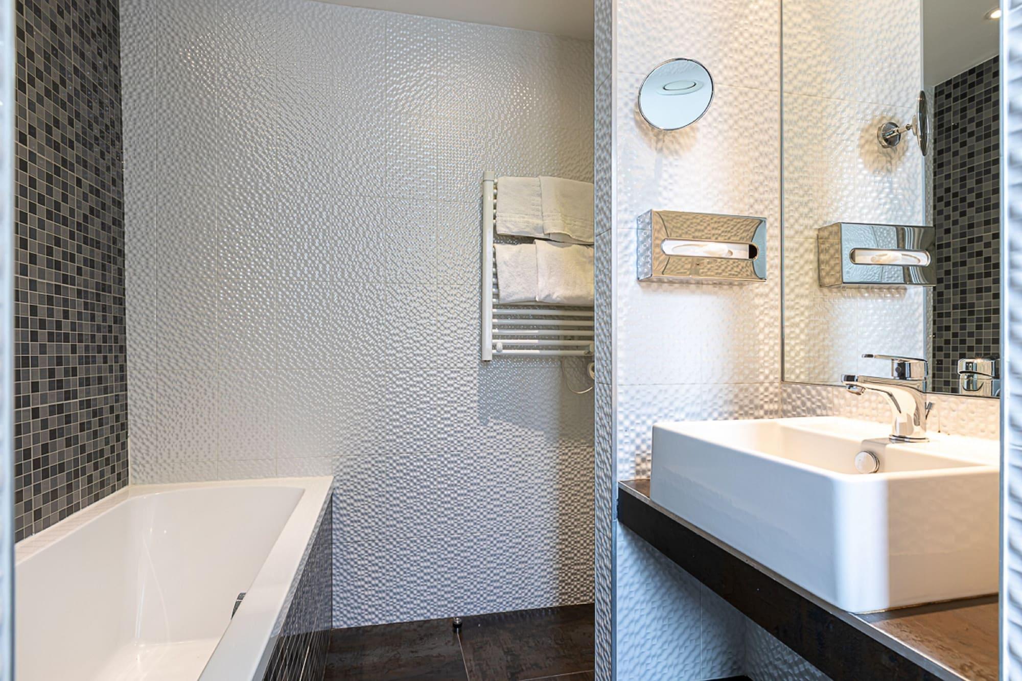 Trianon Gare De Lyon Hotel Paris Ngoại thất bức ảnh